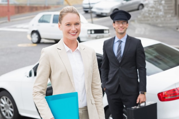 Top Reason to Hire a Chauffeur Service for Your Corporate Event