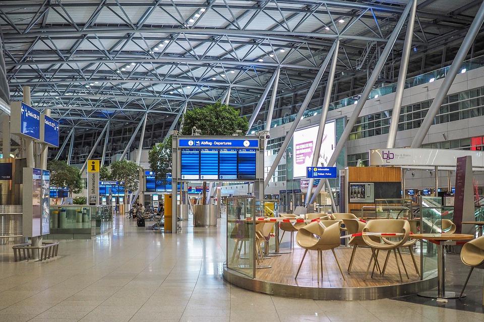 Flying During a Pandemic: Tips for Safety and Comfort