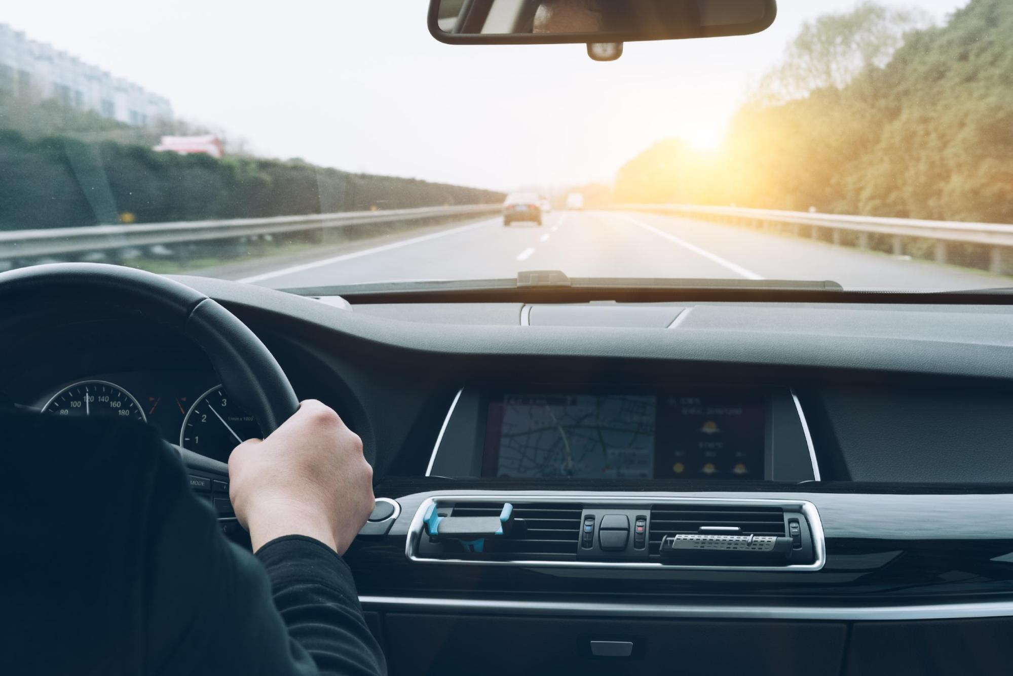6 Things To Consider When Booking A Car Rental For Long Trips